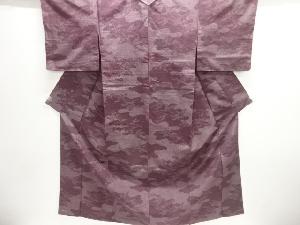 未使用品　群鶴模様織り出し本場結城紬100亀甲着物(石下)